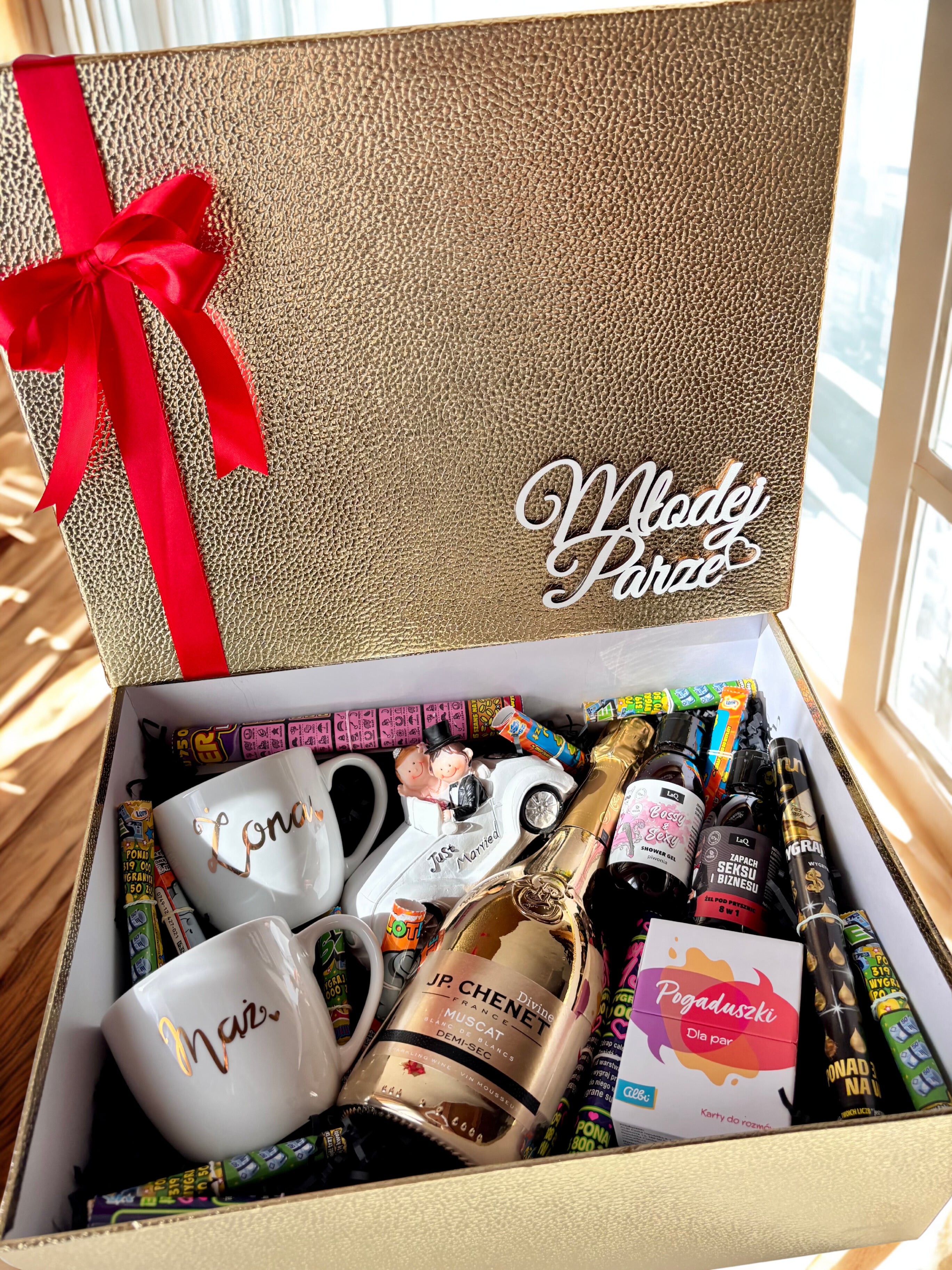 Box prezentowy dla Młodej Pary
