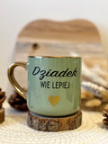 Kubek „Dziadek wie lepiej” ze złotym uchem i rantem